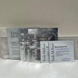 Trish McEvoy Face Care Set Includes Triangle of Light Eye Masks & Weekly Peels